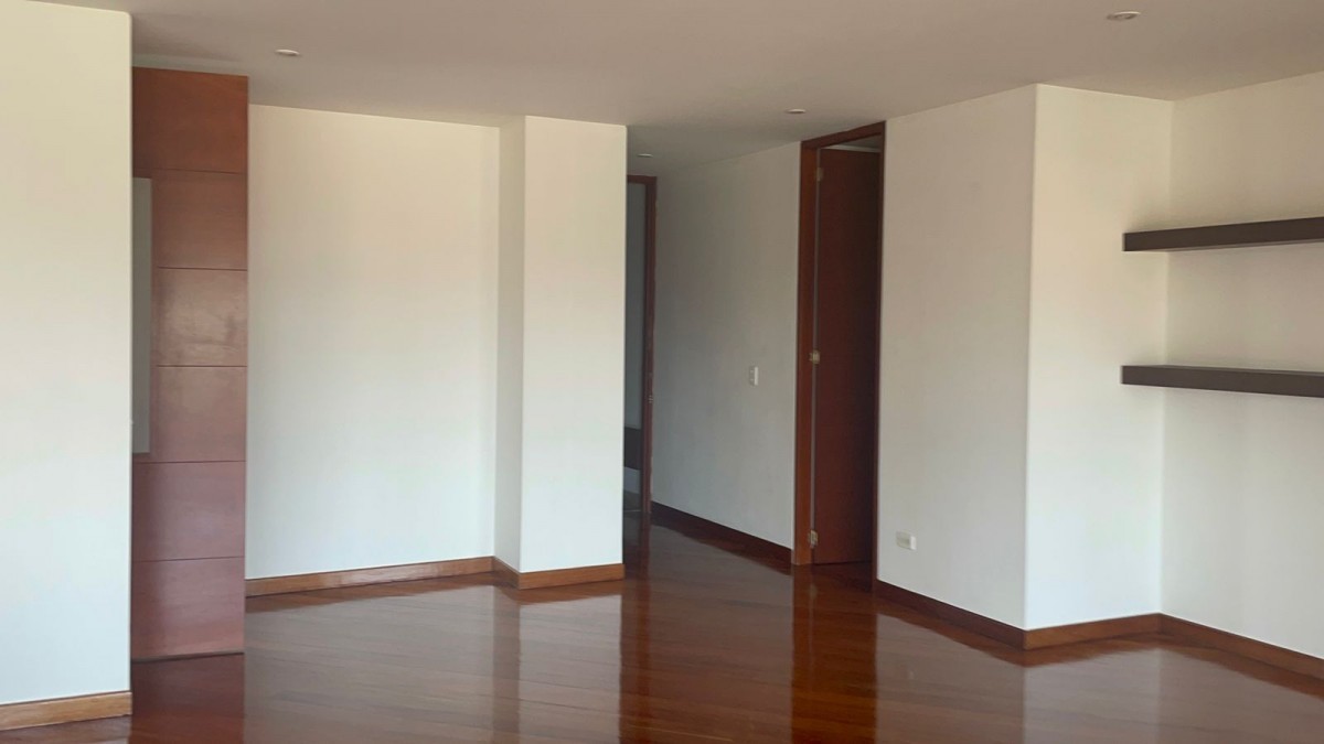 Apartamento En Venta - La Carolina, Bogota