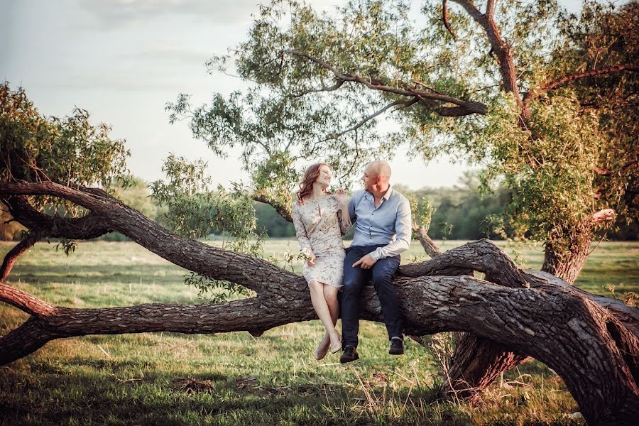 Wedding photographer Alena Polozhenceva (nimta). Photo of 29 May 2017