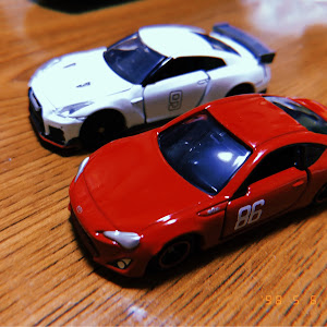 86 ZN6