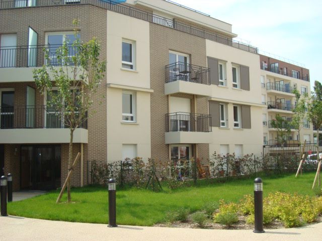 Vente appartement 3 pièces 56 m² à Fontenay-le-Fleury (78330), 220 000 €