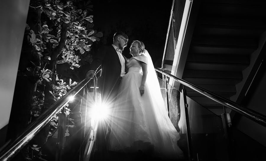 Fotógrafo de casamento Polina Romanova (12324564). Foto de 30 de setembro 2019