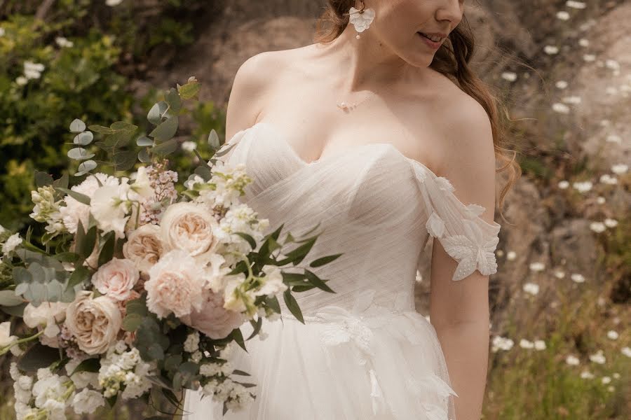 結婚式の写真家Alexia Buttet (alexialinn)。2023 9月8日の写真