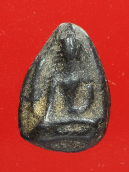 พระเม็ดน้อยหน่าหลังอุ