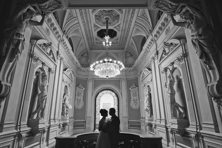 Fotografo di matrimoni Anna Averina (averinafoto). Foto del 10 giugno 2017