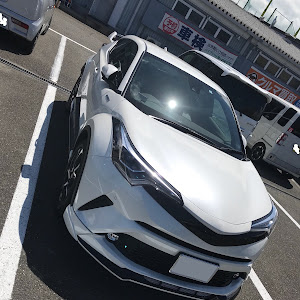 C-HR ZYX10