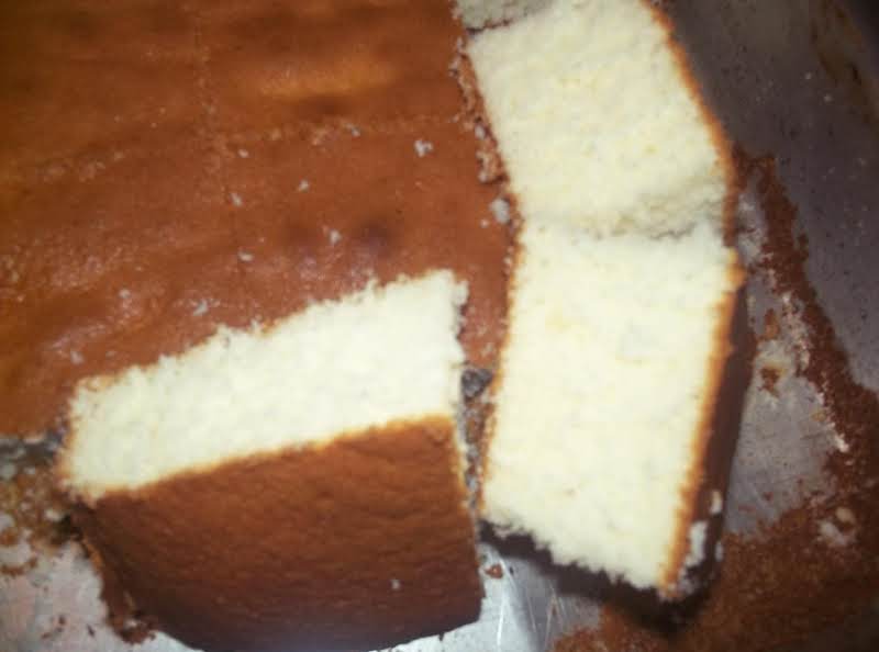 Bea's Homemade White Cake