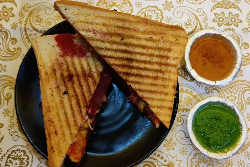 Jain Vegetable Grilled Sandwich