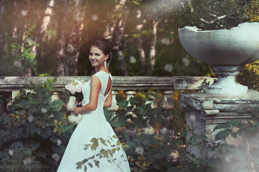 Fotógrafo de casamento Sergey Vokhmincev (svshot). Foto de 19 de agosto 2014