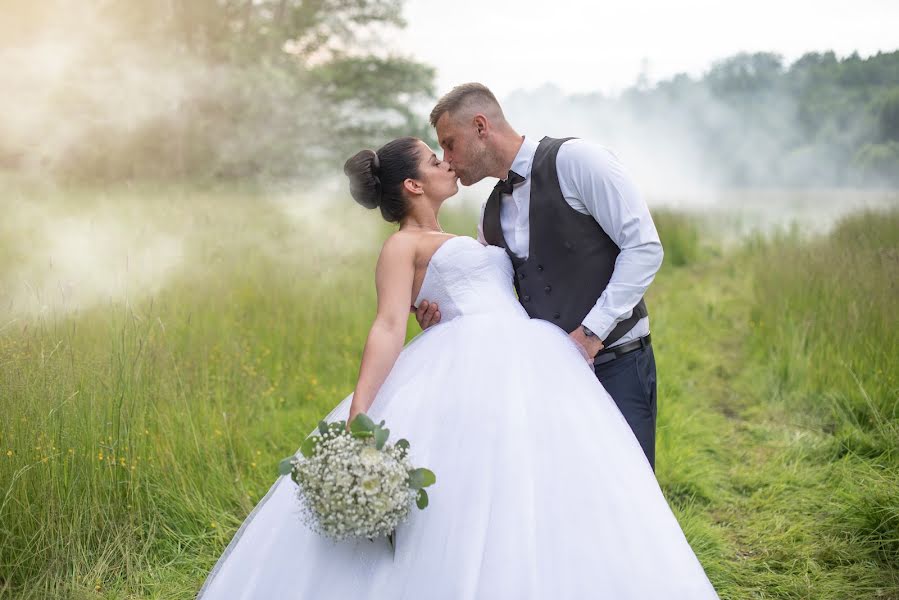 Wedding photographer Lucie Jiroušková (luciejirouskova). Photo of 5 January 2023