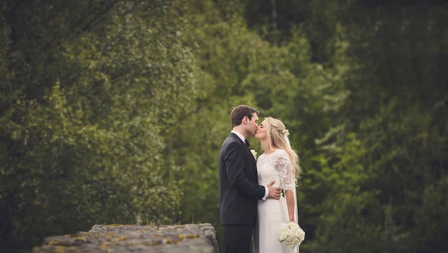 Fotografo di matrimoni Christine Stokkebryn (stokkebryn). Foto del 14 maggio 2019