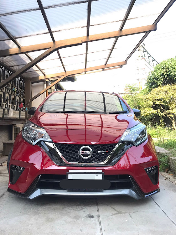 ノートのラッピング・note NISMO S・赤い車・日産ノートニスモS・note NISMOに関するカスタム事例の投稿画像2枚目
