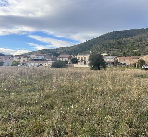 Vente terrain  304 m² à Roquebrun (34460), 60 000 €