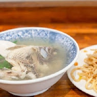 以馬內利鮮魚湯