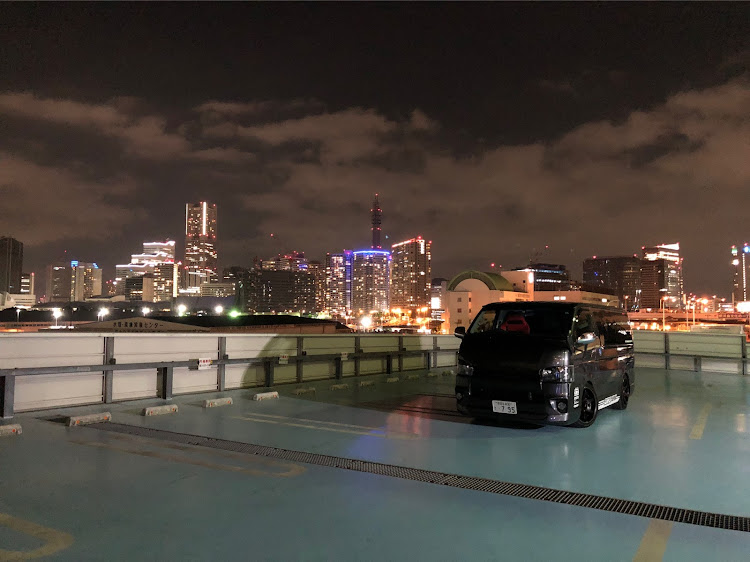 ハイエースバンの200系ハイエース・ハイエースカスタム・ハイエース好きな人と繋がりたい・撮影会・月曜から夜更かしに関するカスタム事例の投稿画像11枚目