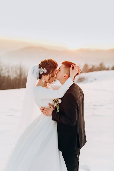 Wedding photographer Vitaliy Motrinec (svadbash). Photo of 22 February 2021