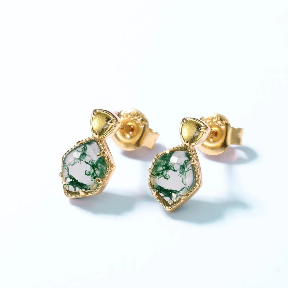 Boucles d'oreilles géométriques en mousse verte, argent S925 plaqué plantes aquatiques, un accessoire élégant et naturel pour toutes occasions.