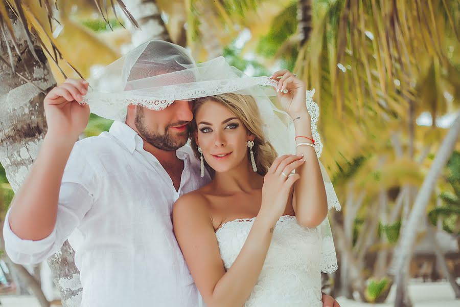 Fotógrafo de bodas Antonina Yureva (antonella). Foto del 2 de mayo 2016