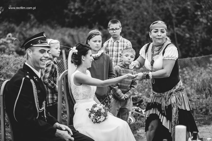 Fotógrafo de casamento Maciek  łukasz Recfilm (recfilm). Foto de 2 de março 2020