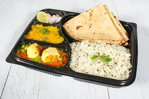 Paneer Matar Meal Thali