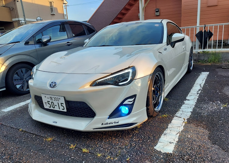 86のアイスブルーフォグ・つくばにゃん・うんち？ソフトクリーム？・熱中症に注意に関するカスタム事例の投稿画像1枚目
