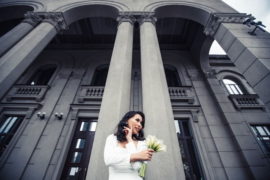 Fotógrafo de casamento Denis Osipov (svetodenru). Foto de 28 de junho 2022