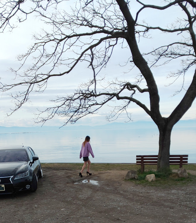 スイフトスポーツの滋賀県・あのベンチ・あの水車？・スイスポコラボ・撮るヒト？を撮る！に関するカスタム事例の投稿画像10枚目
