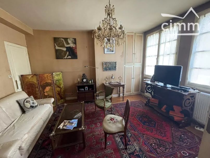 Vente maison 7 pièces 178 m² à Moulins (03000), 275 000 €