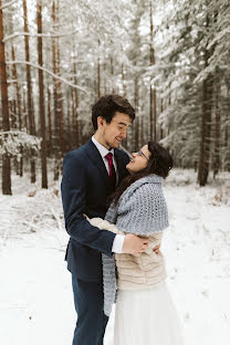 Fotógrafo de casamento Kseniya Dushkovi (kseniyadusek). Foto de 28 de janeiro 2023