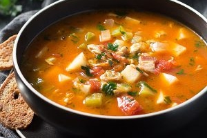 Easy Manhattan Clam Chowder Recipe
