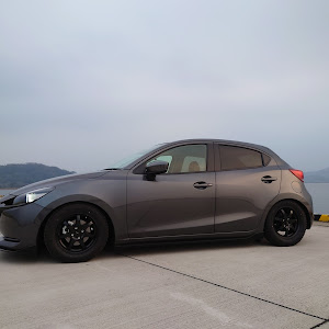 MAZDA2 DJLFS