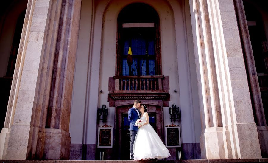 Fotografer pernikahan Hutu Cristina (cristinahutu). Foto tanggal 8 Mei 2018