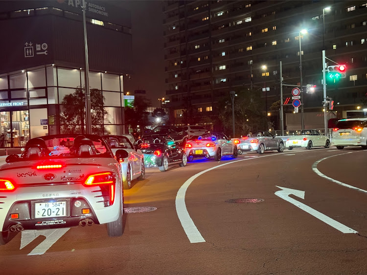 コペンの東京タワーとコラボ・夜桜と愛車・夜ぷらぷらに関するカスタム事例の投稿画像1枚目