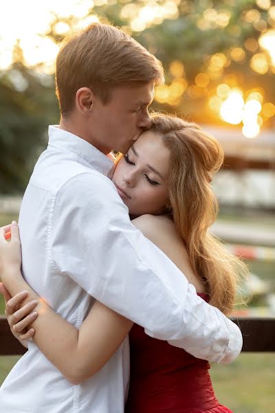 Wedding photographer Ekaterina Bulgakova (bulgakovakate). Photo of 31 October 2020