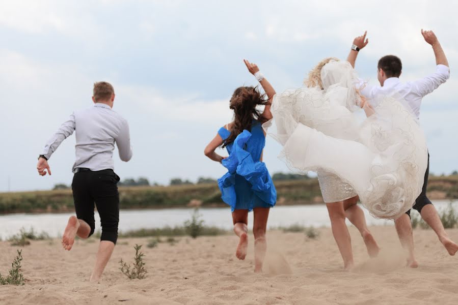 Fotografo di matrimoni Yuriy Kupreev (kupreev). Foto del 21 dicembre 2015