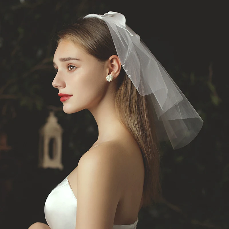 Veil Bowknot Head Accessories Props – Enhance your photos or special events with these elegant and romantic headpieces. 