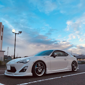 86
