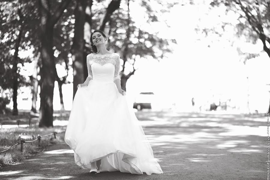 Fotógrafo de casamento Sergey Zhuravlev (zhurasu). Foto de 25 de janeiro 2016