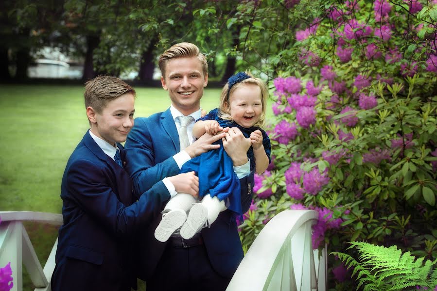 Wedding photographer Elena Sellberg (studioelenafoto). Photo of 16 July 2019