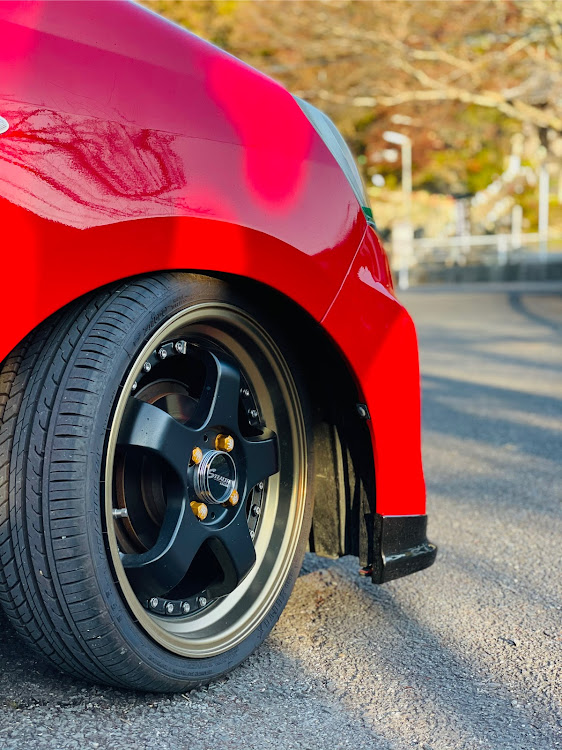 ミライースのDAIHATSU・ミライース・イチョウとコラボ・見てって栗ぃ笑笑・イチョウと愛車に関するカスタム事例の投稿画像7枚目