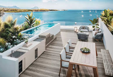 Appartement avec terrasse et piscine 2