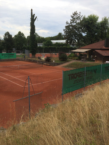 Tennis Club