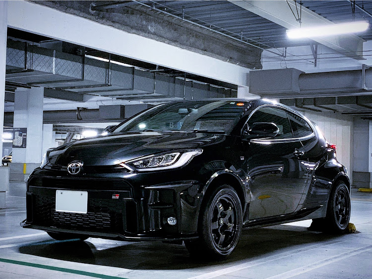 GRヤリスのいい16の日・愛車撮影に関するカスタム事例の投稿画像1枚目