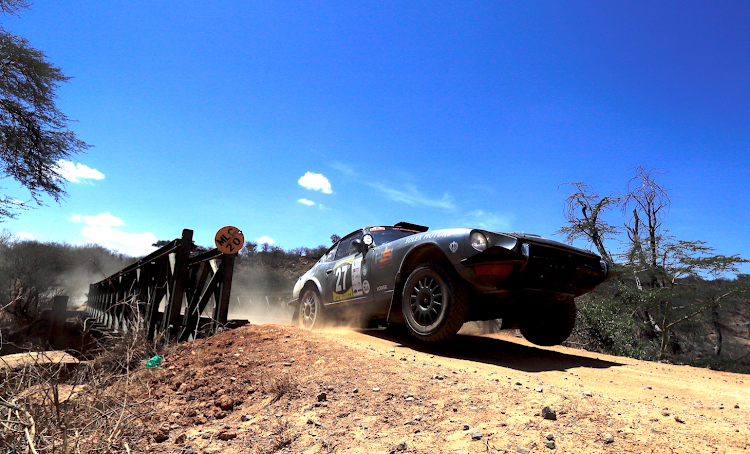 Rommy Bhambra and Jutley in Datusn 240z in full flight at Mugoni Stage