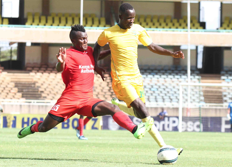 Kariobangi Sharks Sydney Lokale out sprints Bandari centre half Bernard Odhiambo of during a past KPL match