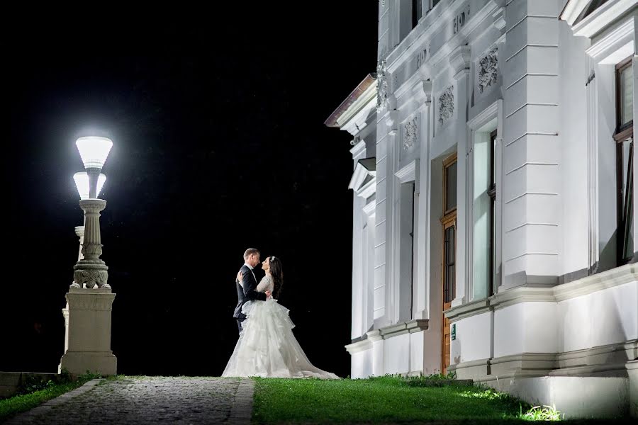 Fotografo di matrimoni Diana Cherecheș (dianachereches). Foto del 16 settembre 2016