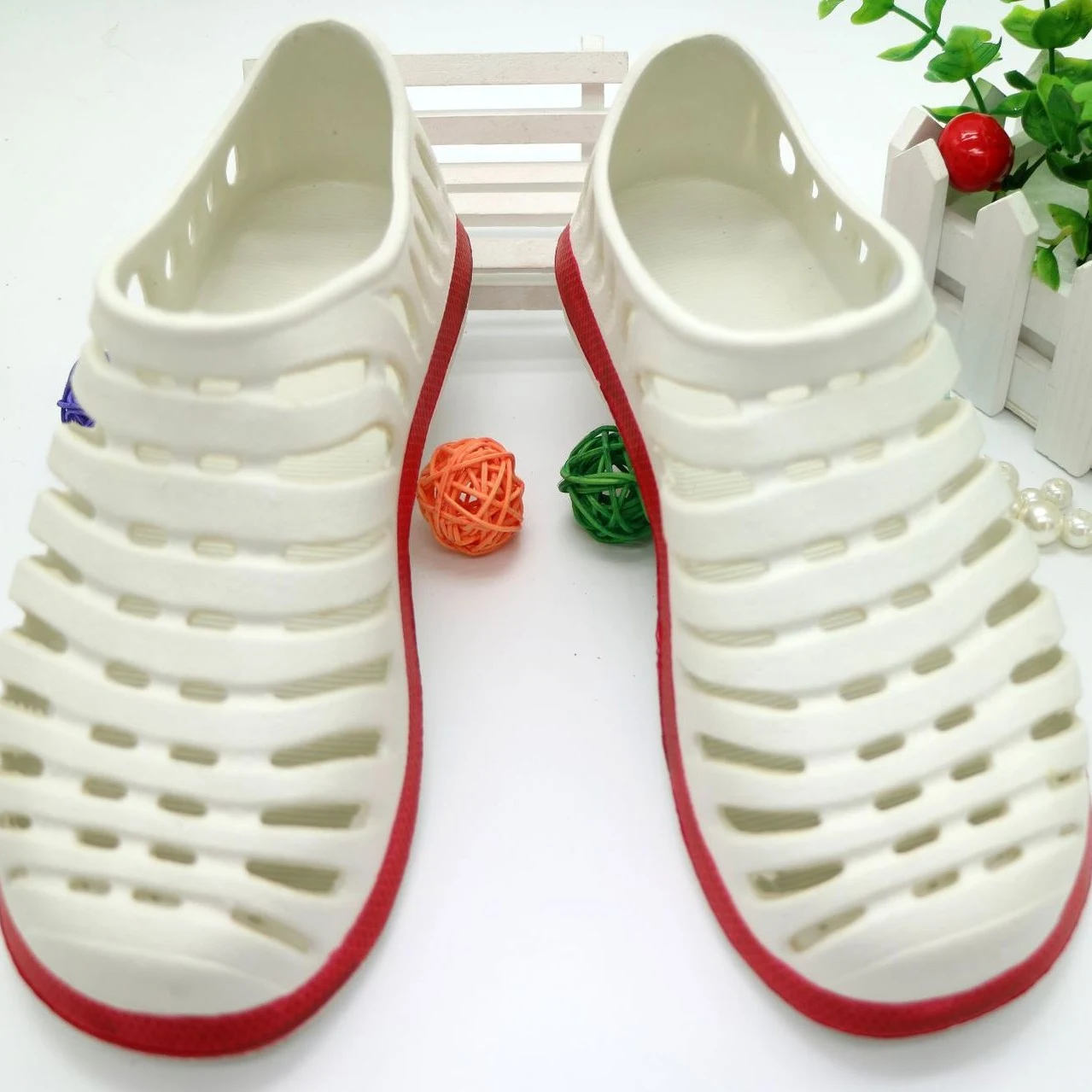 Title 3, Gekleurde regenboog strandslippers voor dames e...