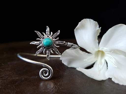 Title 2, Womens Vintage Boho Sun Emerald Onyx Bracelet,...