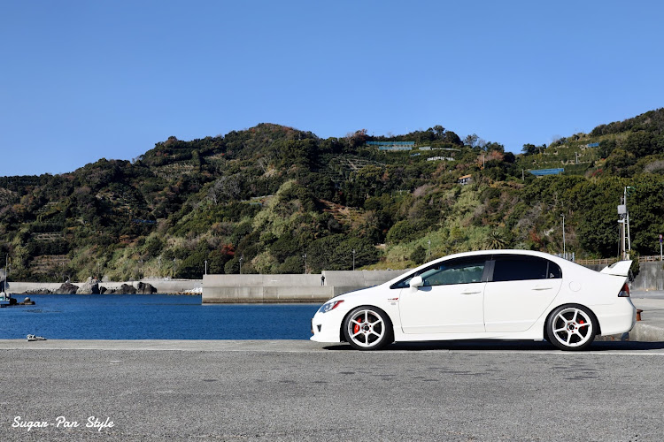 シビックタイプRの和歌山ドライブPart 2・海と愛車・シフトノブ・単焦点レンズ・EOS-Rに関するカスタム事例の投稿画像3枚目
