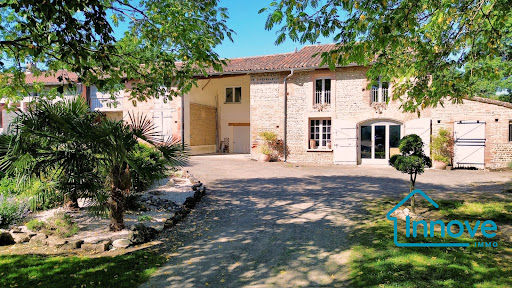 House with pool 1