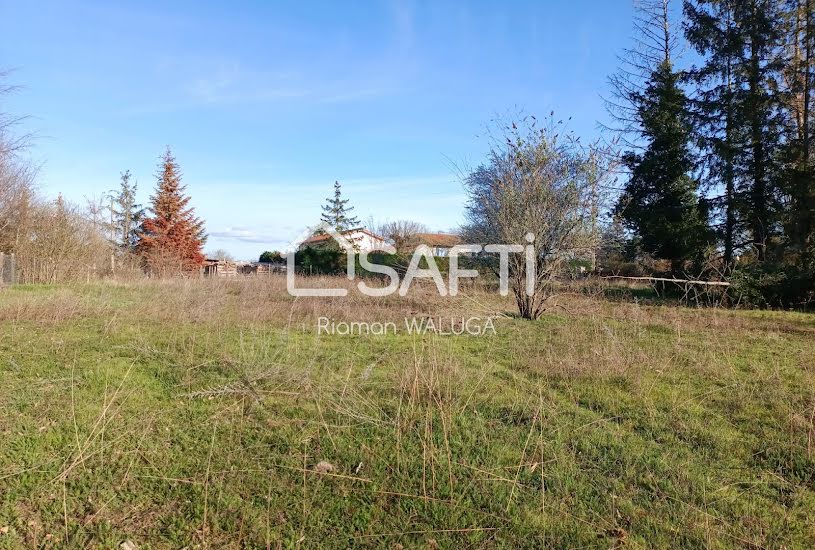  Vente Terrain à bâtir - 750m² à Saint-Étienne-le-Molard (42130) 